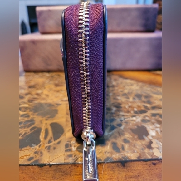 Kate Spade burgundy leather wallet - Picture 3 of 11